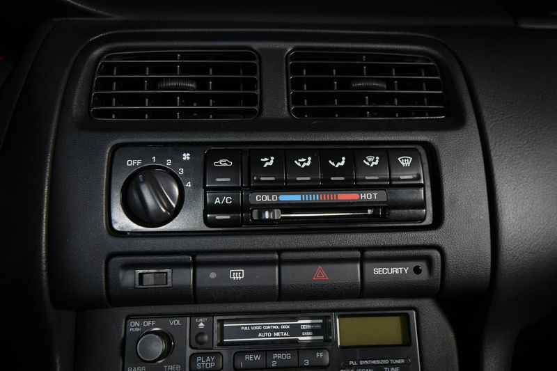 Illustration for article titled This Completely Unmolested Nissan 240SX Has 676 Miles And Was Kept In A Living Room